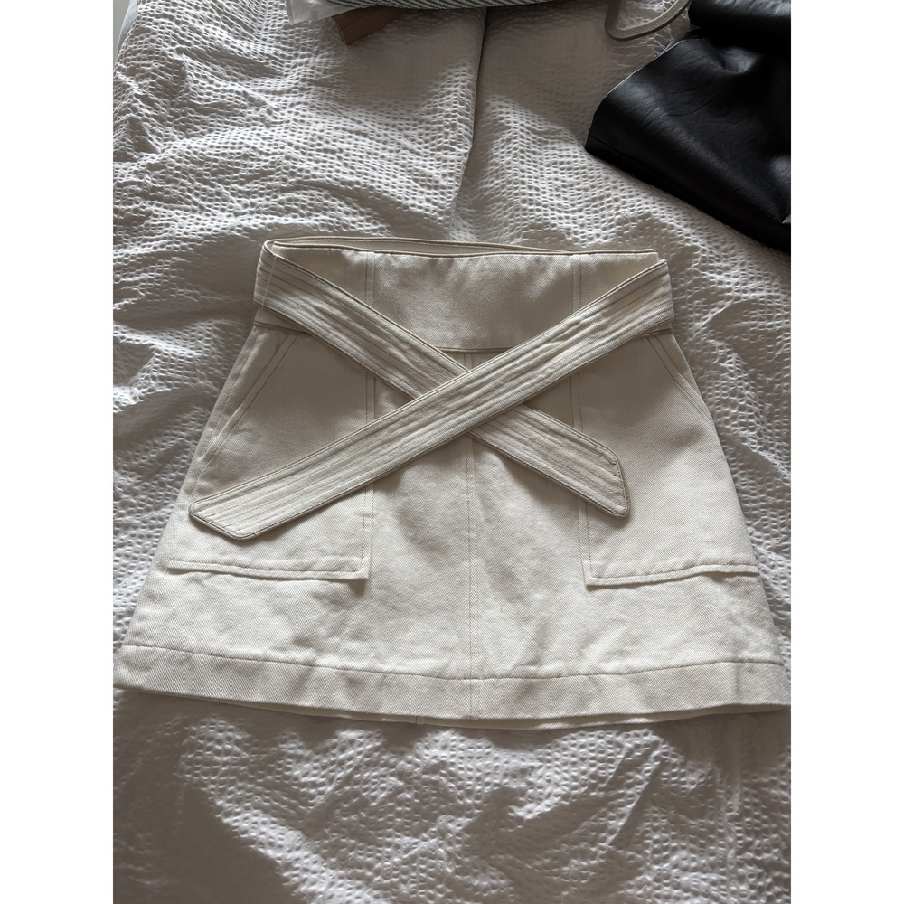 Intermix Ivory Cotton Mini Skirt with Tie Belt Size 6